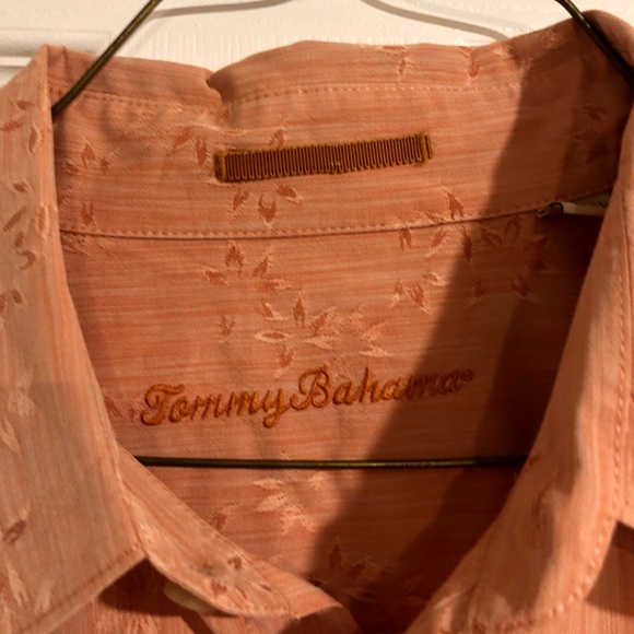 Tommy Bahama men’s button down XL - Picture 2 of 4